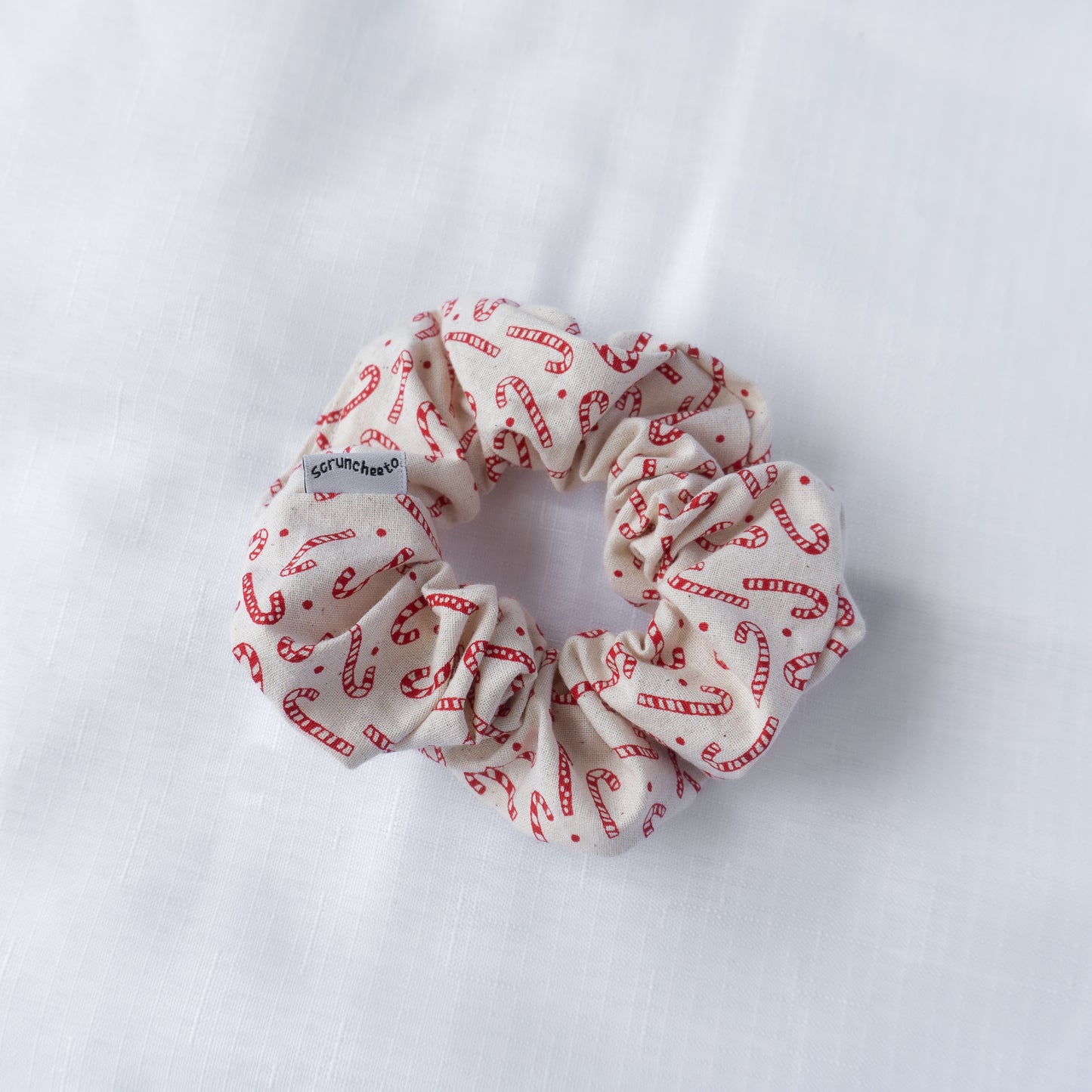 Sandy Candy Cane Scrunchie