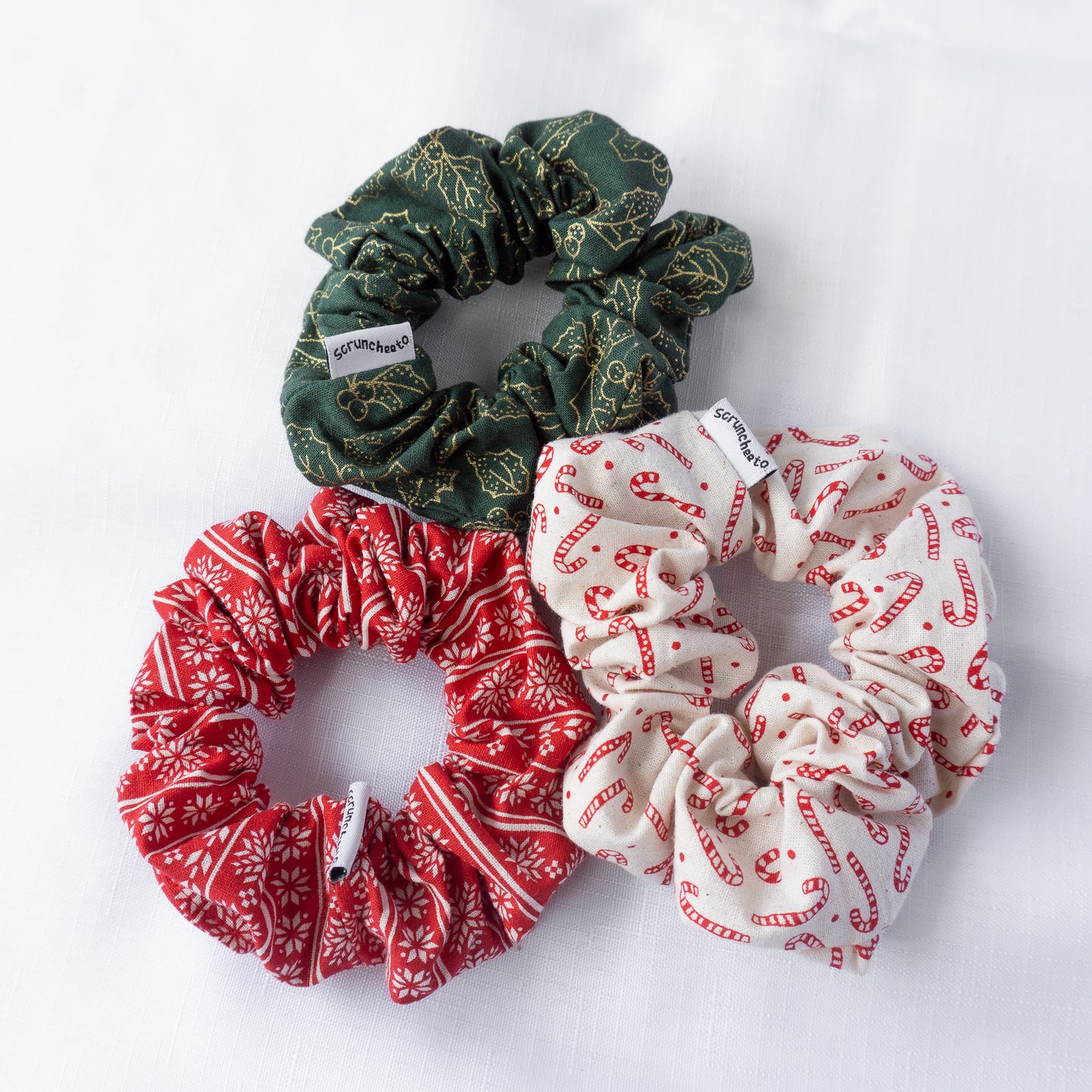 Sandy Candy Cane Scrunchie