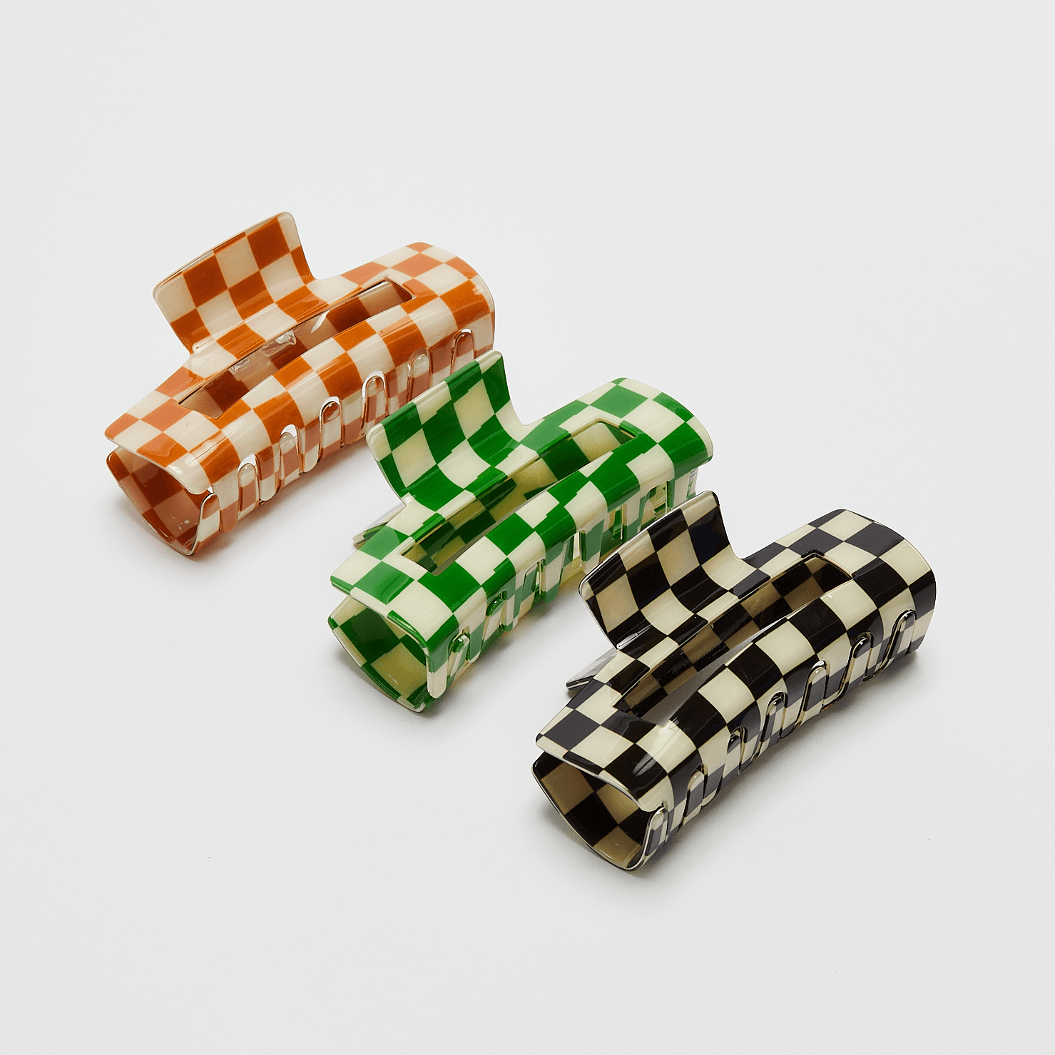 Scruncheeto Large Checkered Hair Claw Group